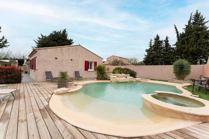 Maison de vacances pour 8 personnes, avec bassin pour enfant et jardin, animaux acceptés