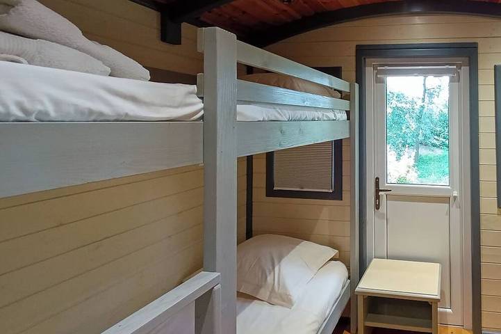 Chambre d’hôte pour 4 personnes, avec sauna et jardin ainsi que piscine et jacuzzi à Saint-Andiol - 3
