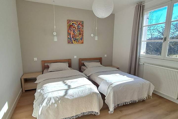 Location de vacances pour 6 personnes, avec jardin à Reilhaguet - 4