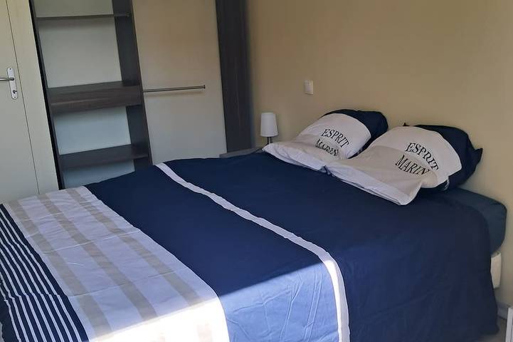 Location de vacances pour 4 personnes, avec Jardin à Carolles - 2