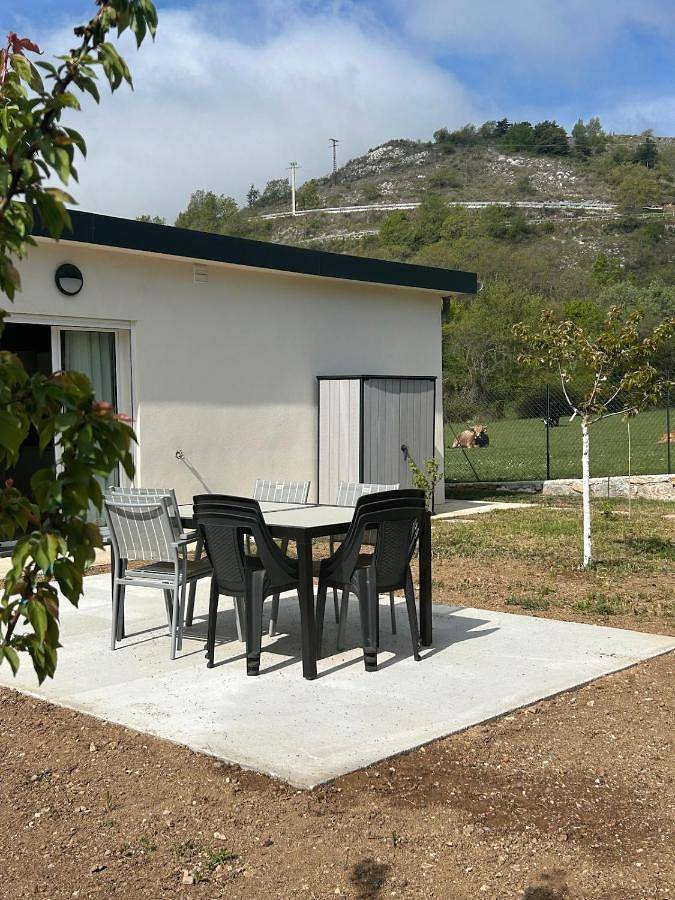 Location de vacances pour 8 personnes, avec jardin à Bézaudun-les-Alpes - 2