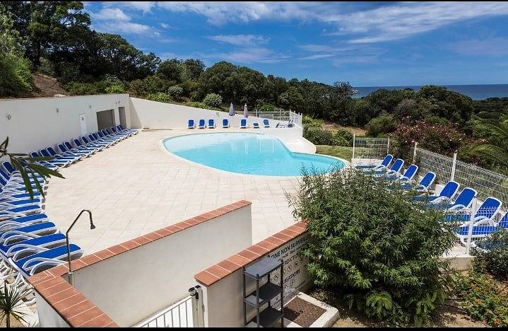 Gîte pour 4 personnes, avec terrasse et piscine, animaux acceptés à Belgodère - 2