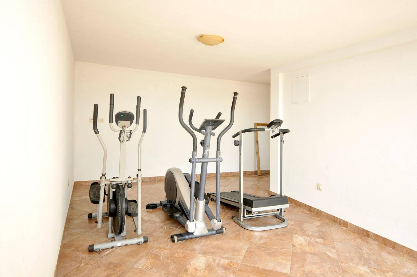 Ganze Ferienwohnung, Gemütliche Ferienwohnung in der Nähe von Trogir in Kaštela