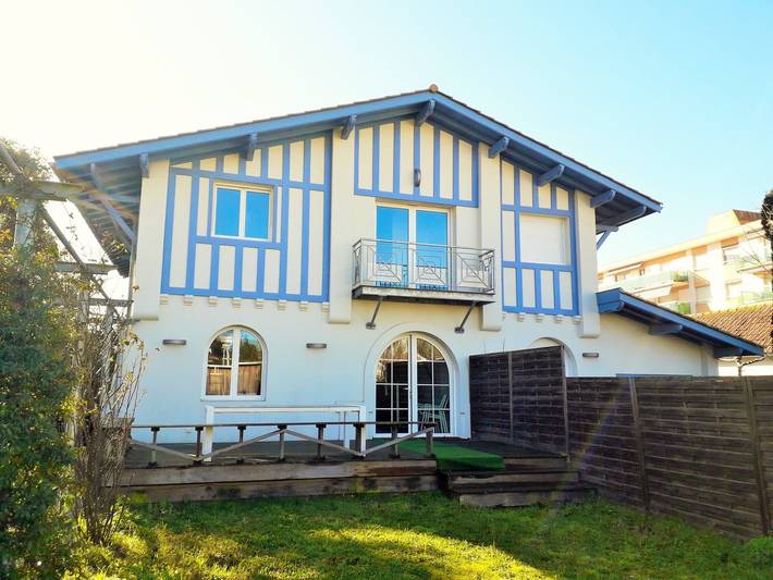 Gîte pour 6 personnes, avec jardin et terrasse