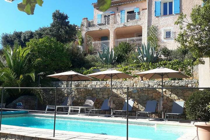 Appartement de vacances pour 4 personnes, avec jardin et piscine - 1