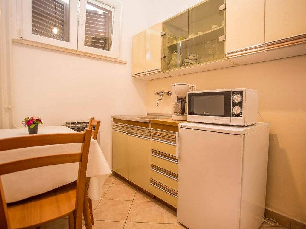 Ganze Wohnung, 1-Zimmer-Ferienwohnung mit Balkon Rovinj A-22526-a in Rovinj, Rovinj und Umgebung
