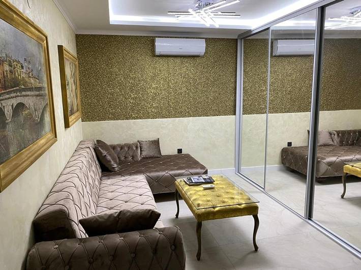 Location de vacances pour 3 personnes, avec jacuzzi et sauna ainsi que piscine et jardin à Novi Sad - 4