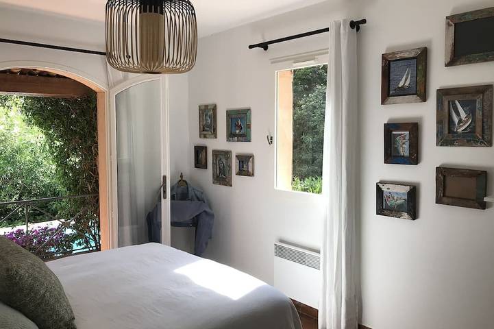 Villa pour 8 personnes, avec jardin et terrasse à Rayol-Canadel-sur-Mer - 2