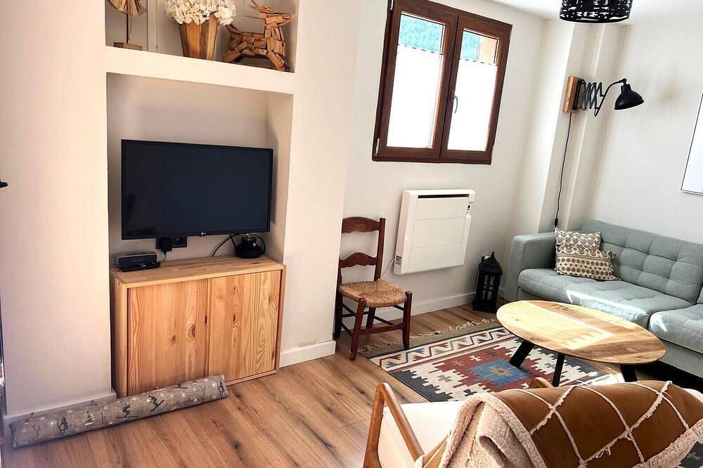 Apartamento entero, La Molina Ii - Tres Habitaciones Piso, Capacidad 6 in La Molina, Alp