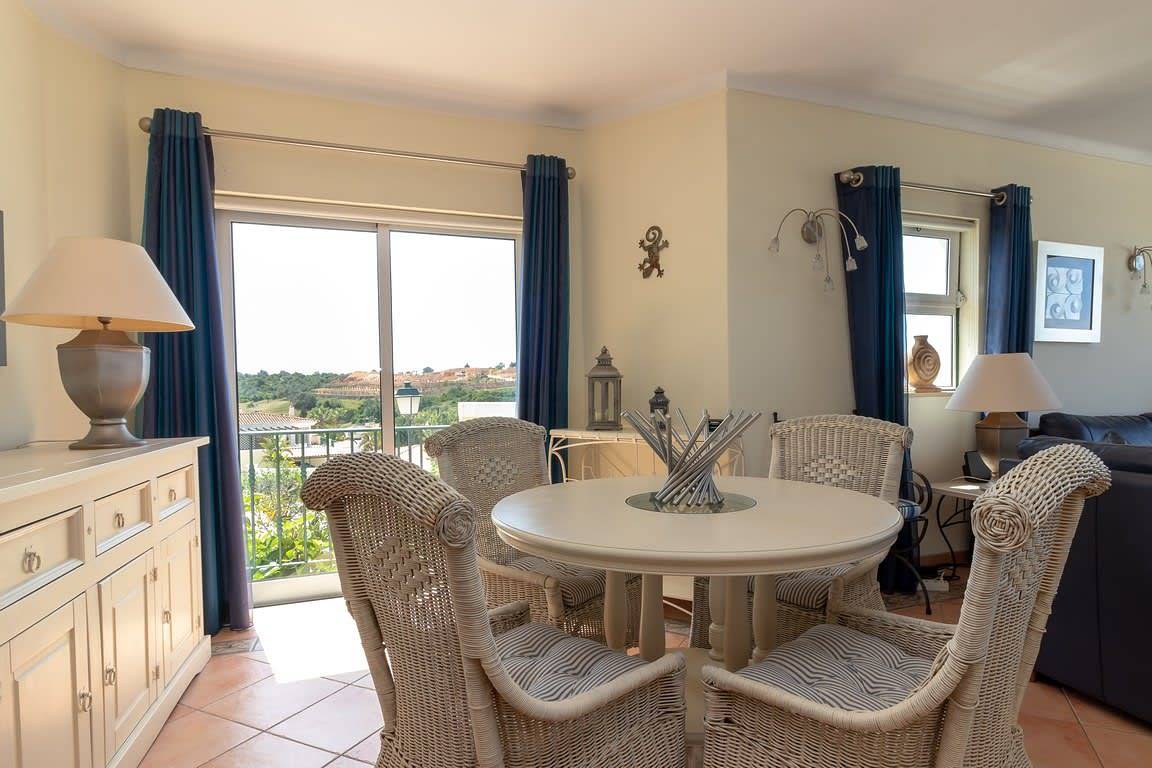 Ferienhaus für 4 Personen mit Pool in Ferragudo, Faro Distrikt