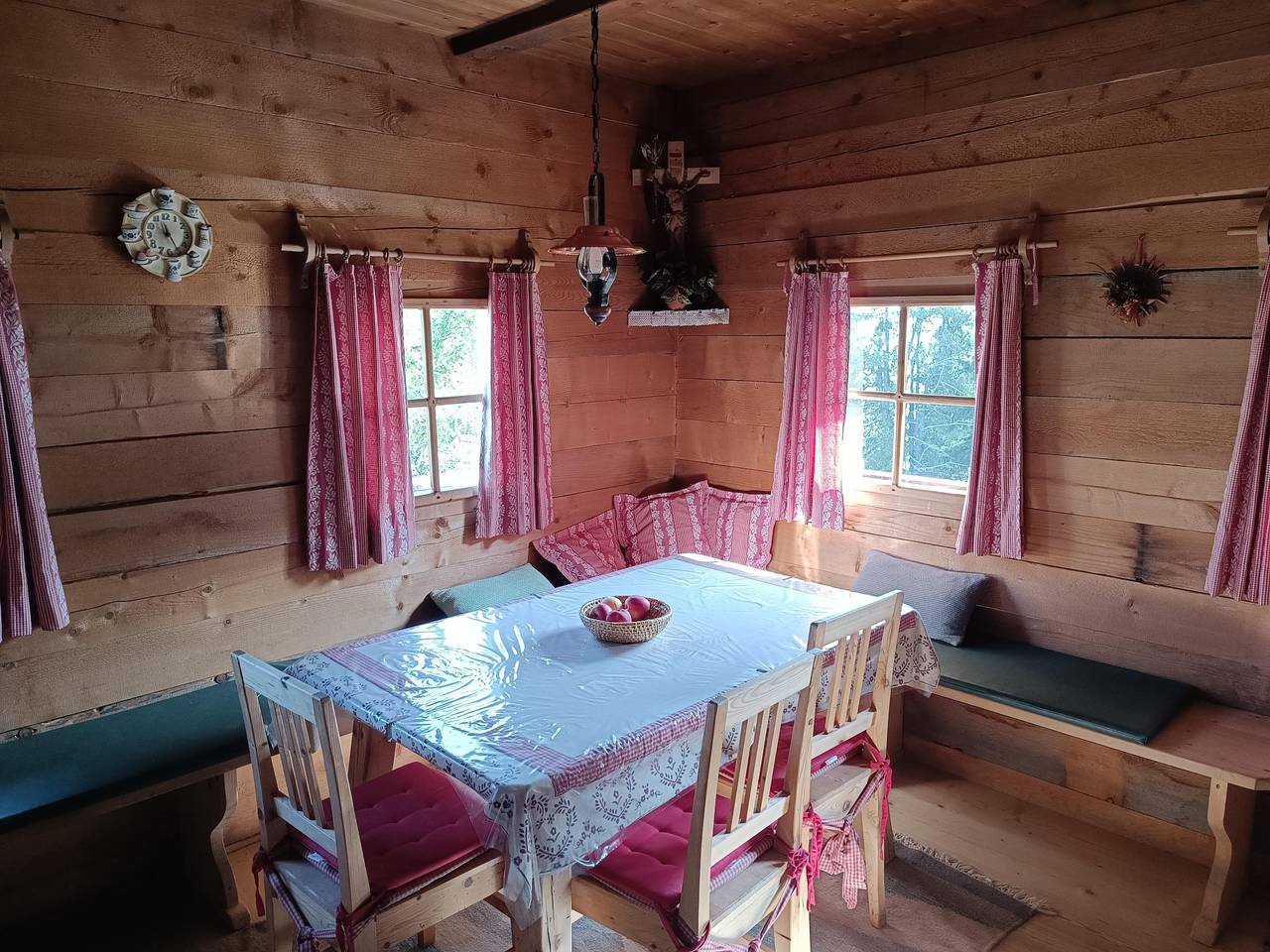 Hütte, fl. k/w Wasser, 3 Schlafräume in Villgratner Berge, Innervillgraten