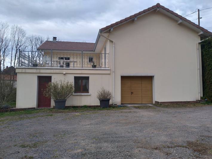 Gîte pour 4 personnes, avec jardin