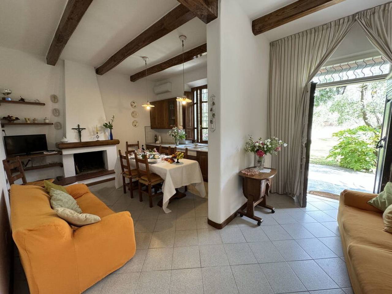 Casa Romana in Viareggio, Italienische Riviera