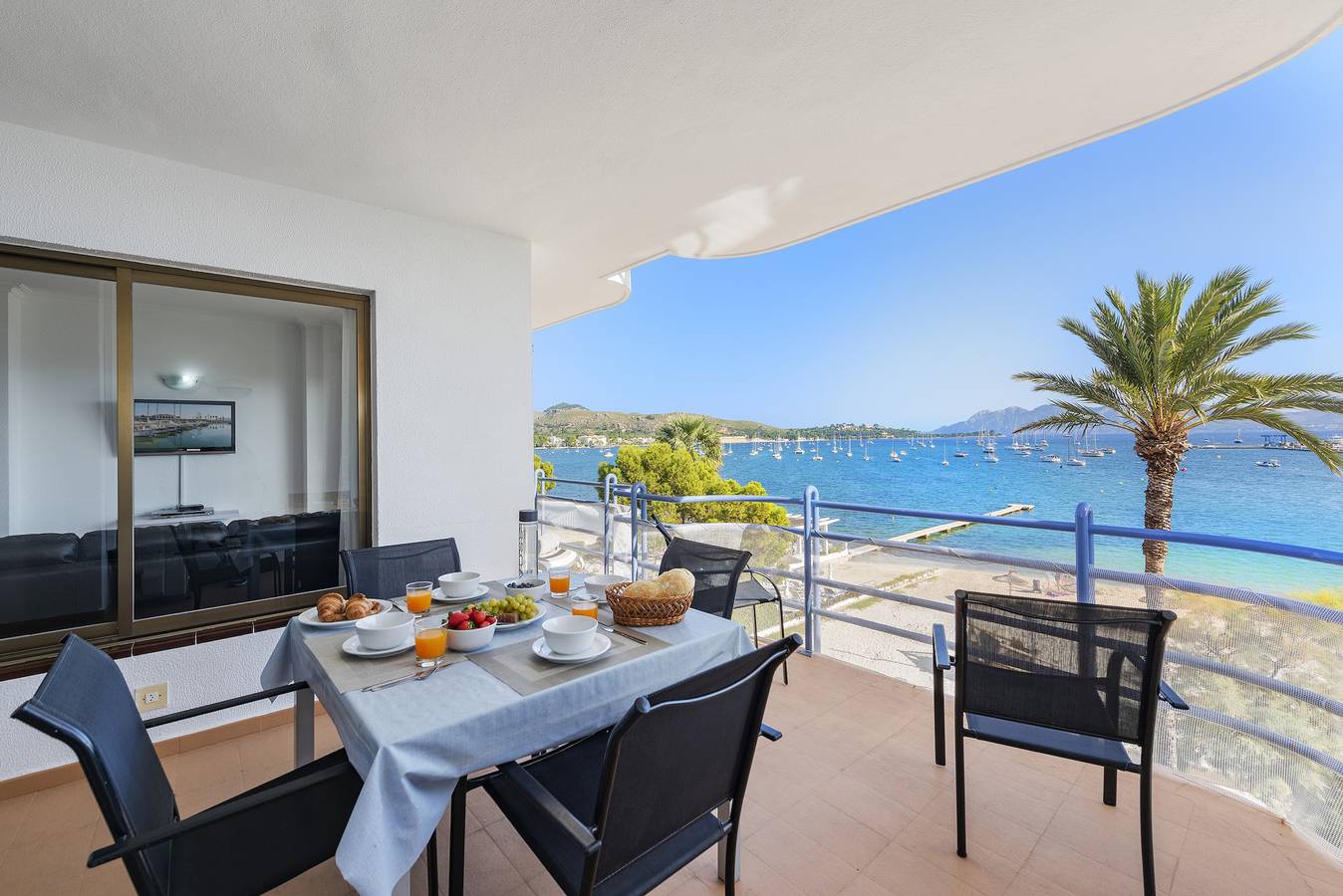 Entire apartment, Seaview Apt Anita 3 in Port de Pollença, Pollença
