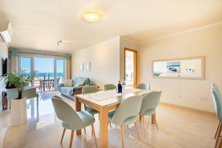 Apartamento entero, Casa Areia Ornata, terraza vistas mar, playa in São Sebastião, São Gonçalo de Lagos