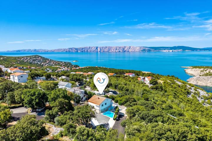Ferienhaus für 5 Personen, mit Balkon und Meerblick sowie Terrasse und Kinderpool in Klenovica