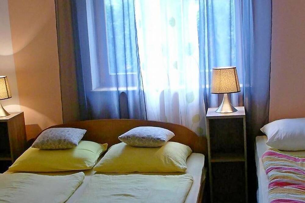 Ganze Wohnung, Ferienwohnungen und Zimmer Željko,, Rakovica, hr in Grabovac, Karlovac und Umgebung