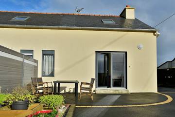Gîte pour 4 personnes, avec terrasse à Morieux