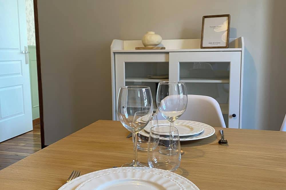Entire apartment, Charming city apartment ~ Le Cocoon bourguignon in Auxerre, Auxerre region