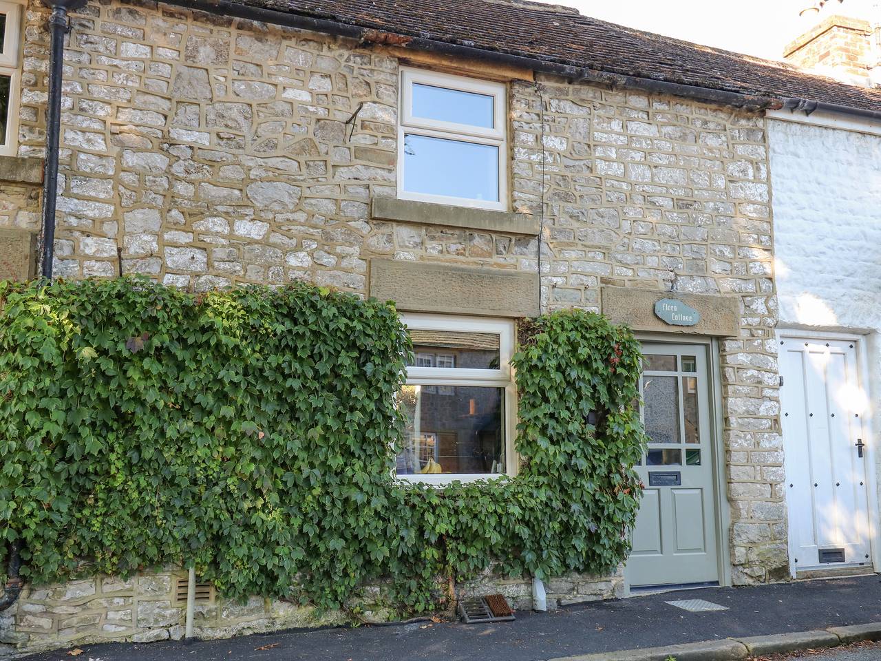 Flora Cottage in Tideswell, Derbyshire