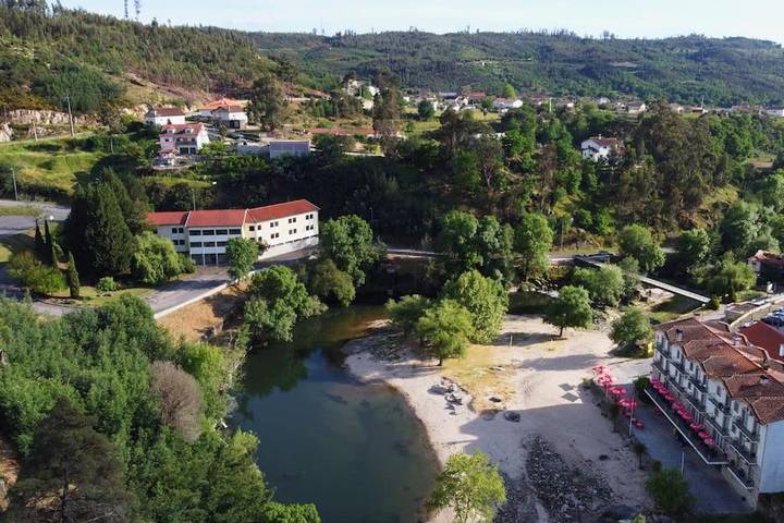 Ferienhaus für 6 Personen, mit Terrasse und Garten sowie Ausblick