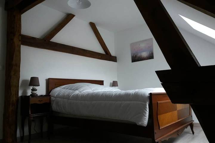 Location de vacances pour 7 personnes, avec jardin et terrasse à Meyronne - 2