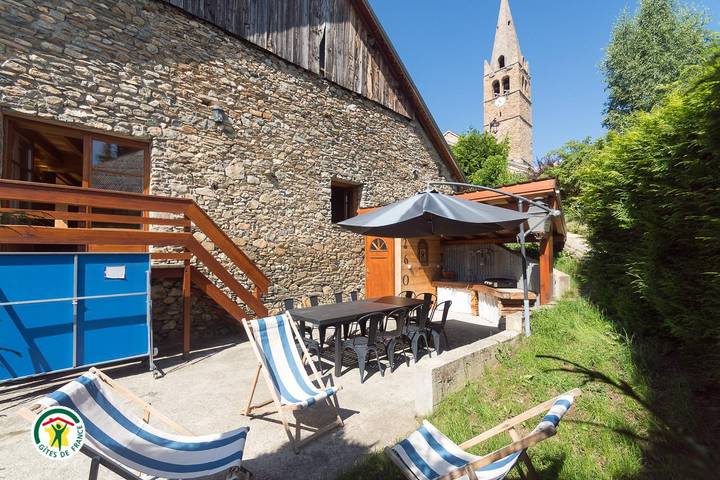 Gîte pour 14 personnes, avec terrasse ainsi que jardin et sauna à Mont-de-Lans - 3