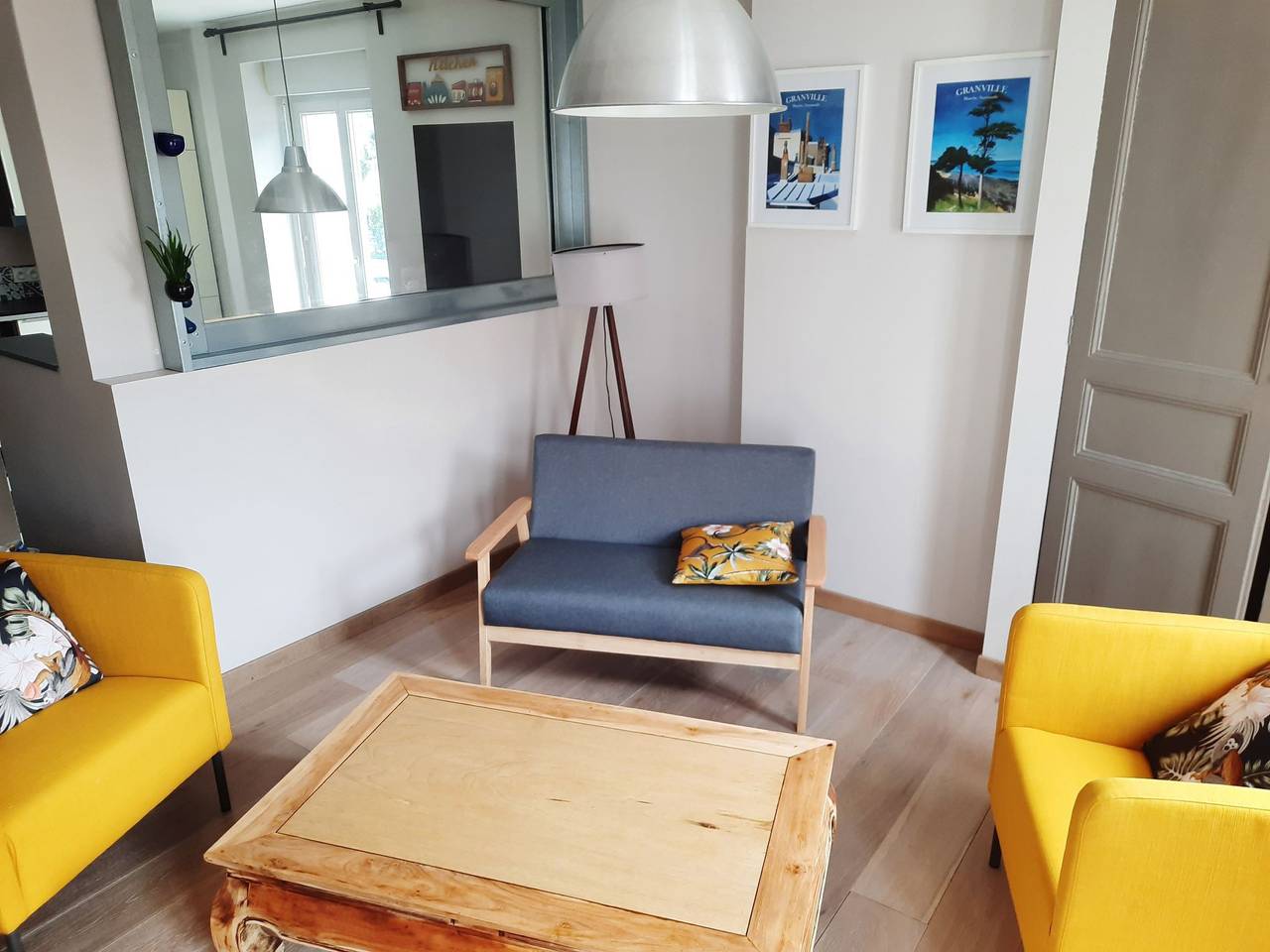 Entire apartment, Wohnung mit Privatparkplatz in Granville, Côte de la Déroute