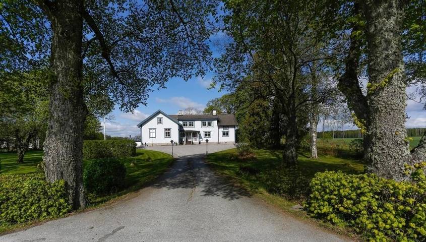 Bed and breakfast för 4 Personer, med Trädgård i Örebro kommun