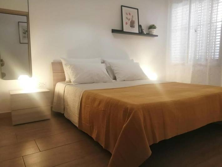 Casa vacanza per 3 persone, con piscina e giardino, con animali domestici in Adelfia