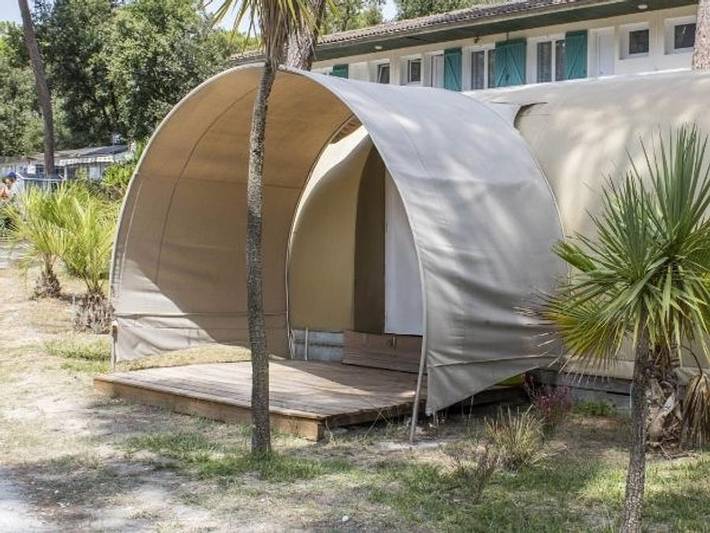 Camping pour 4 personnes, avec bassin pour enfant à Saint-Georges-de-Didonne - 2