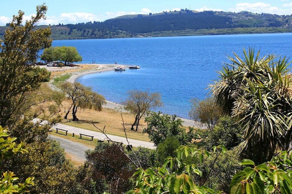 Moeroa - Wharewaka Holiday Home in Taupo, Taupo District