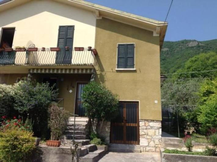 Holiday home for 6 people, with terrace and garden, with pets - 1