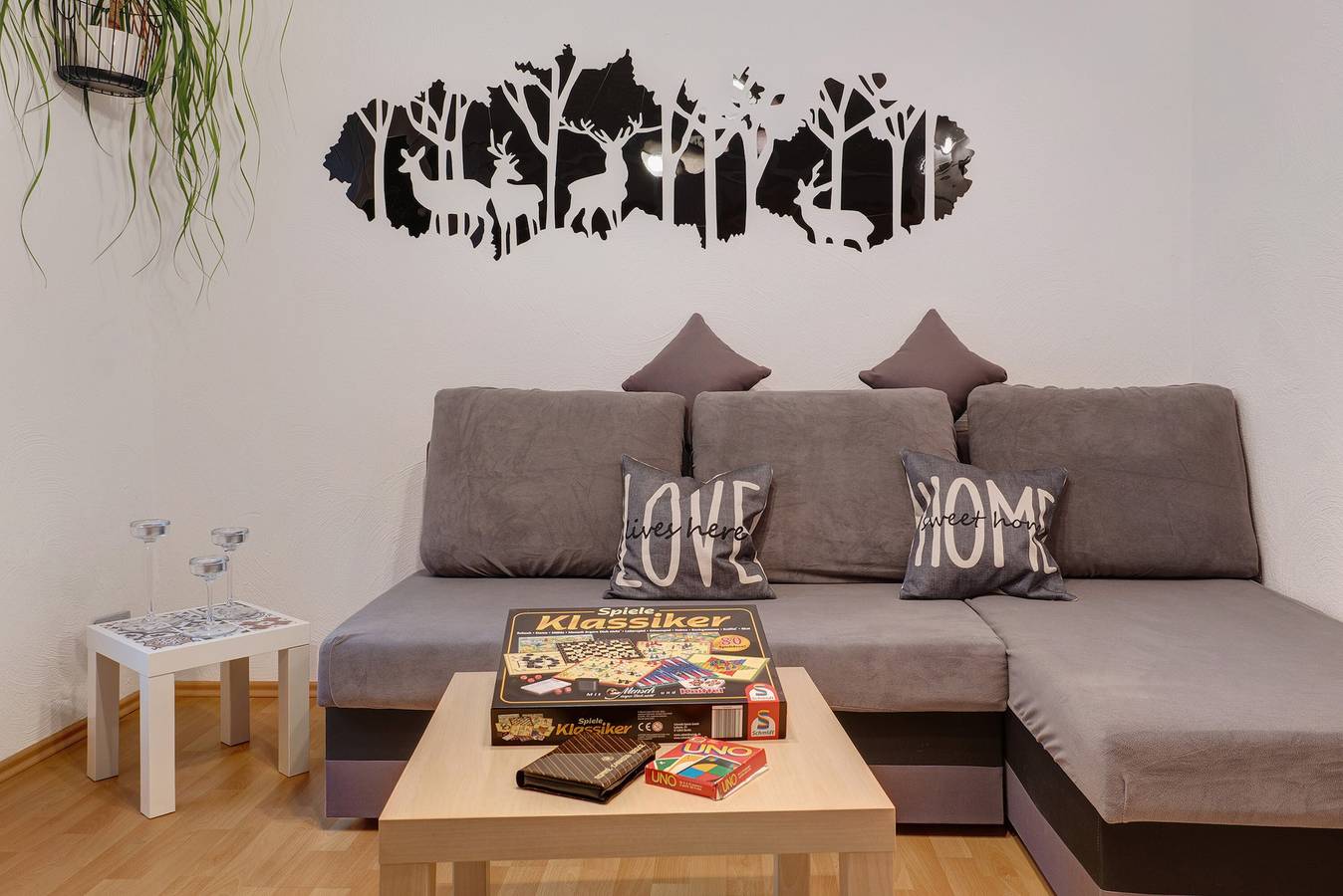 Ganze Wohnung, Ferienwohnung 'Im Grünen' mit Terrasse, Gemeinschaftsgarten und Wi-Fi in Nordschwarzwald