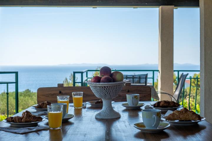 Ferienhaus für 7 Personen, mit Balkon/Terrasse in Primosten