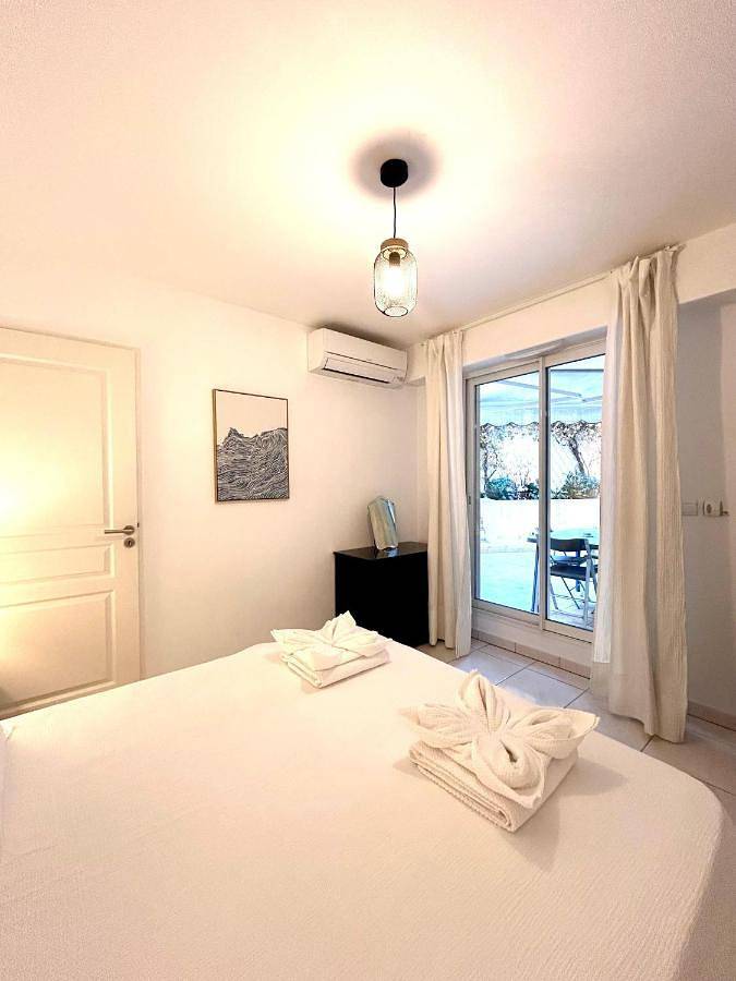 Gîte pour 5 personnes, avec terrasse dans Gare de Monaco Monte Carlo - 4