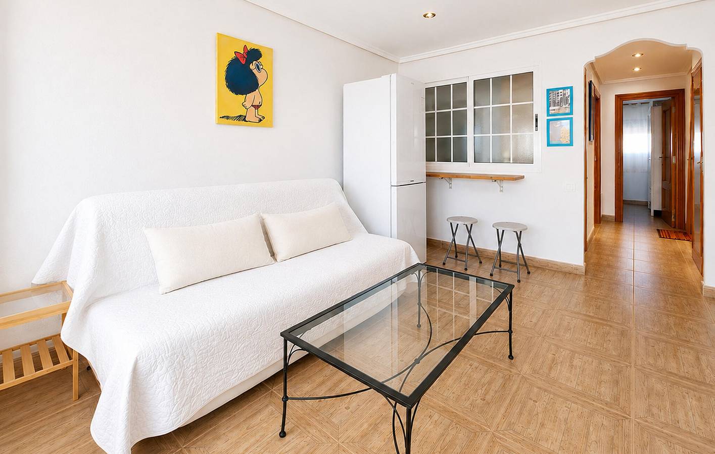 Apartamento vacacional entero, Acogedor apartamento con vistas al mar, piscina, aire acondicionado y cocina americana - A 1000 m de la playa in Playa Puebla de Farnals, El Puig