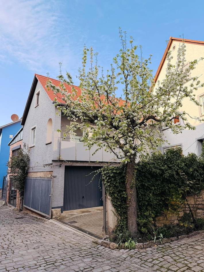 Ferienwohnung für 2 Personen, mit Balkon/Terrasse und Balkon