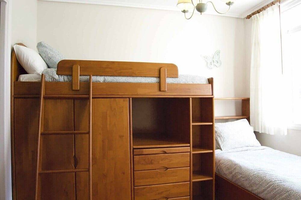 Entire apartment, Apartamento Cuntis \"Ferrol\" in Ferrol, Galician Coast