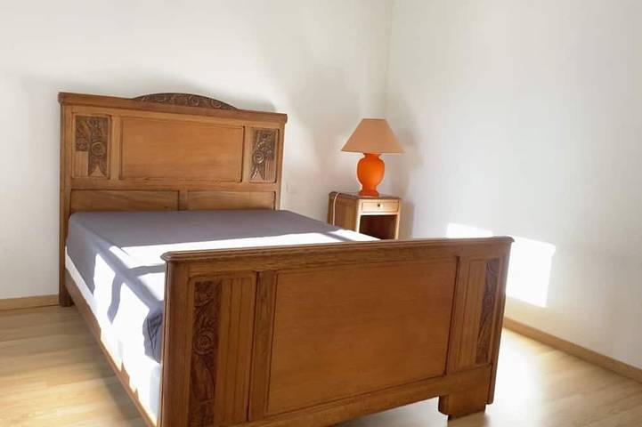 Location de vacances pour 8 personnes, avec jardin et jacuzzi à Vareilles - 3