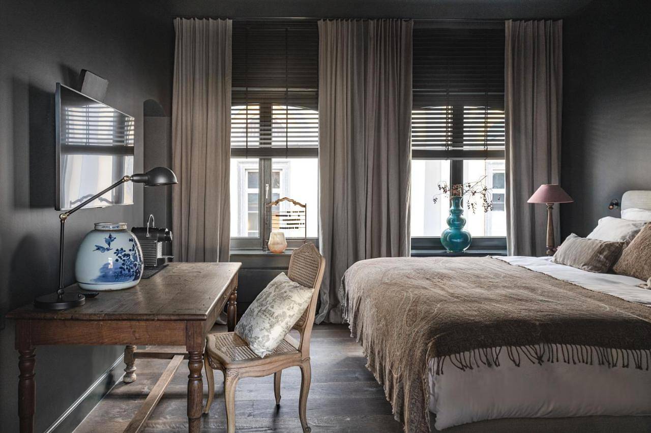The Bank 1869 - Unique guestrooms in the historic center of Bruges in Bruges, Flandre-Occidentale