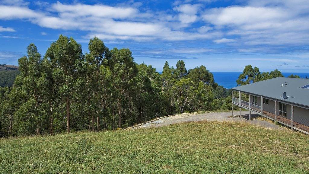 122 Biddles - Sensational Ocean Views in Skenes Creek, Colac Otway Shire
