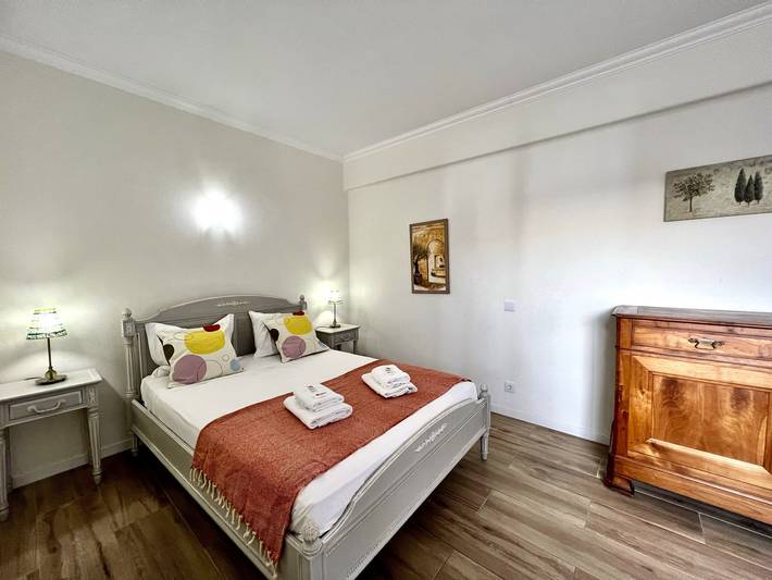 Apartamento de férias para 4 pessoas, com terraço em Praia da Oura