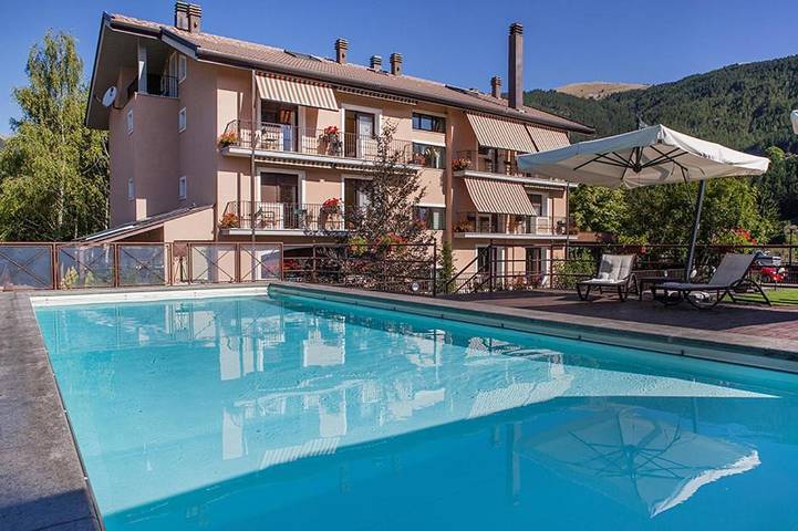 Appartamento per 3 persone, con Balcone e Idromassaggio nonché Terrazza e Giardino a Pescasseroli