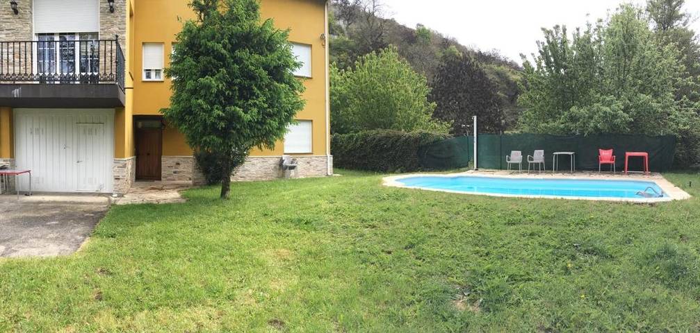 Casa rural para 3 personas, con sauna y jardín además de piscina y vistas, Se admiten mascotas en El Bierzo - 3