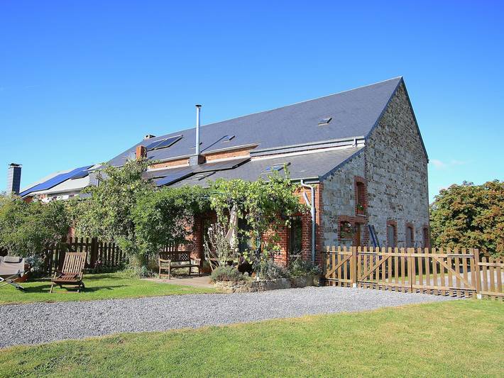 Ferme pour 6 personnes, avec Terrasse à Wellin