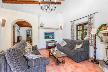 Villa Tomas in Pollença, Serra de Tramuntana für 6 