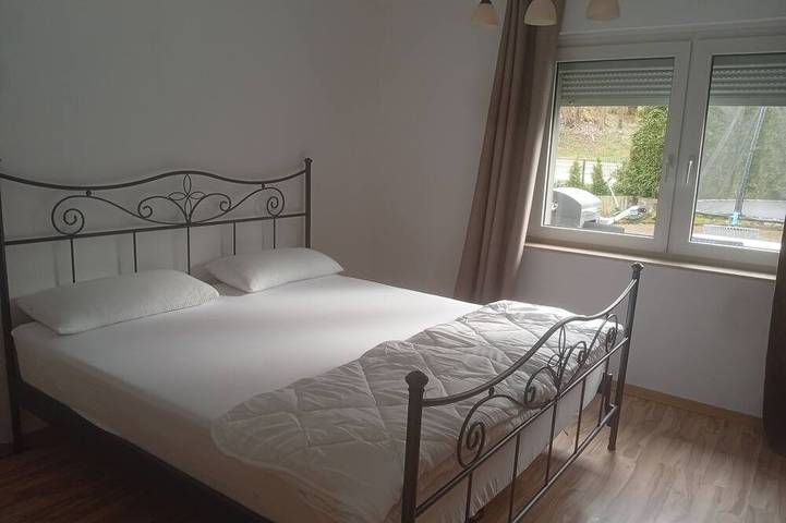 Ganze Wohnung, 3 Zimmer Wohnung Erdgeschoss in Marienheide, Oberbergischer Kreis