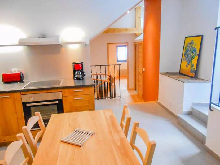 Gîte pour 2 personnes, avec Terrasse ainsi que Jardin et Piscine à Bagnols-les-Bains