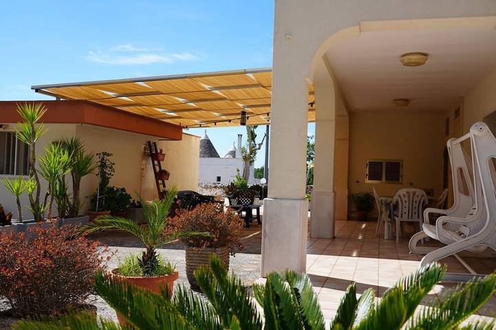 Villa für 4 Personen, mit Garten und Terrasse - 1